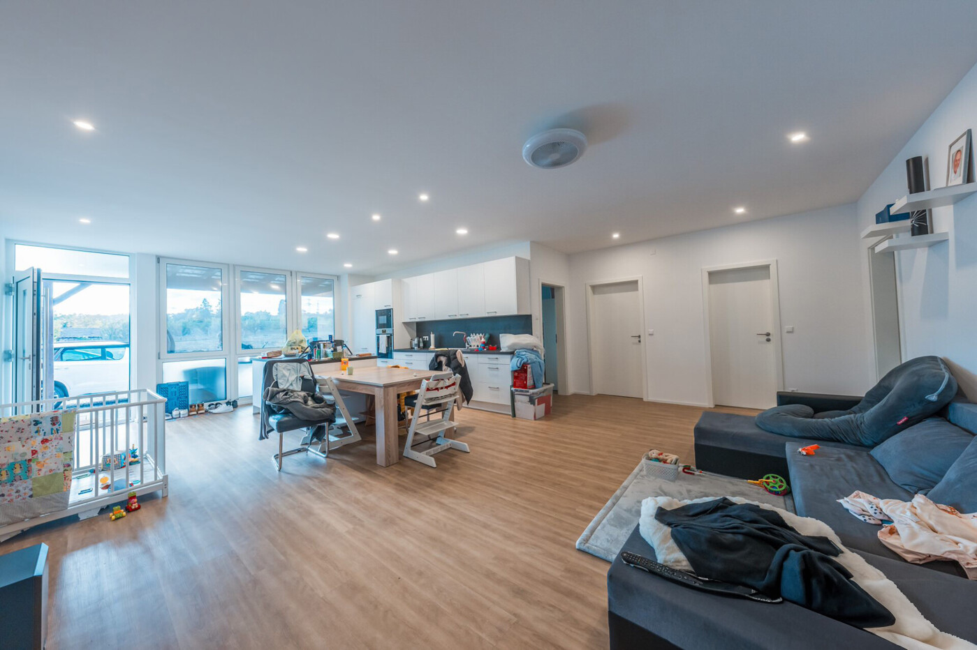 Wohn- und Essbereich Bild 1 (Wohnung)
