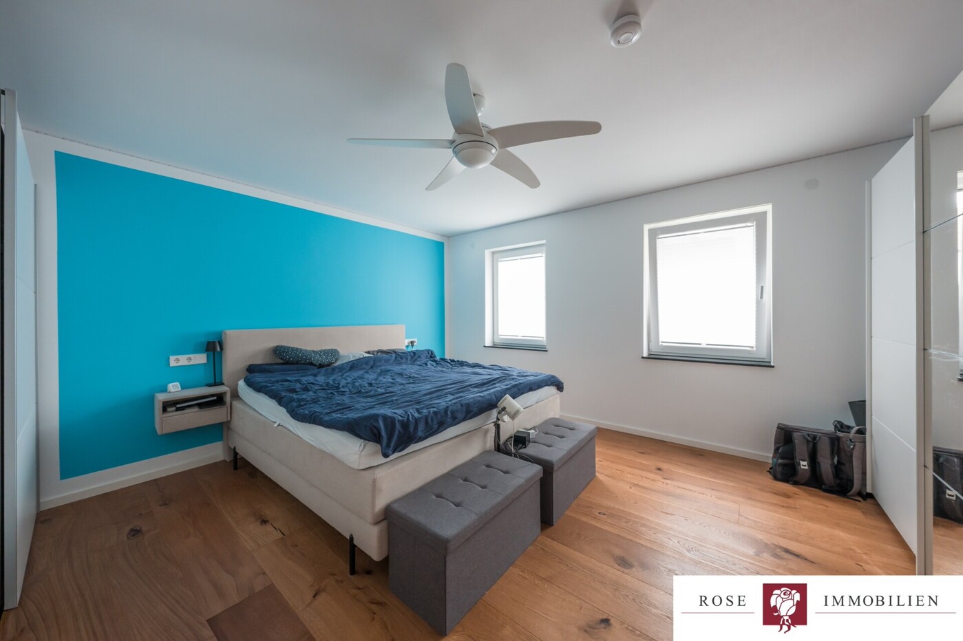 Schlafzimmer Bild 1