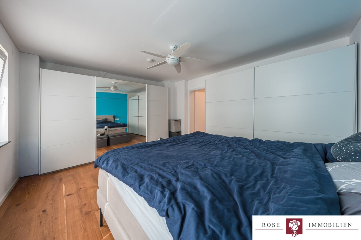 Schlafzimmer Bild 3