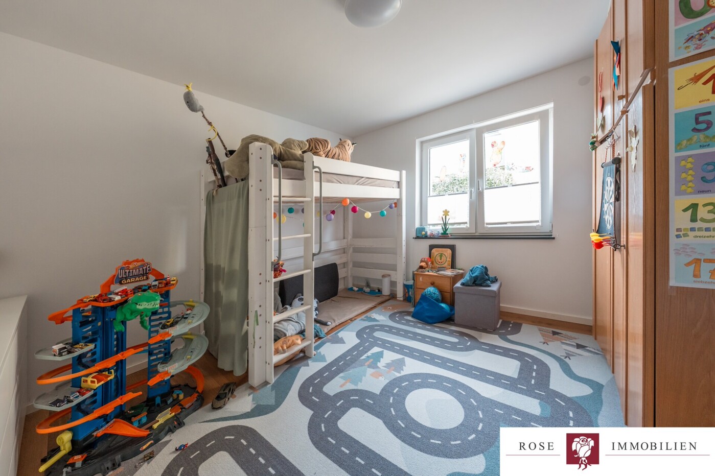 Kinderzimmer 1 Bild 1
