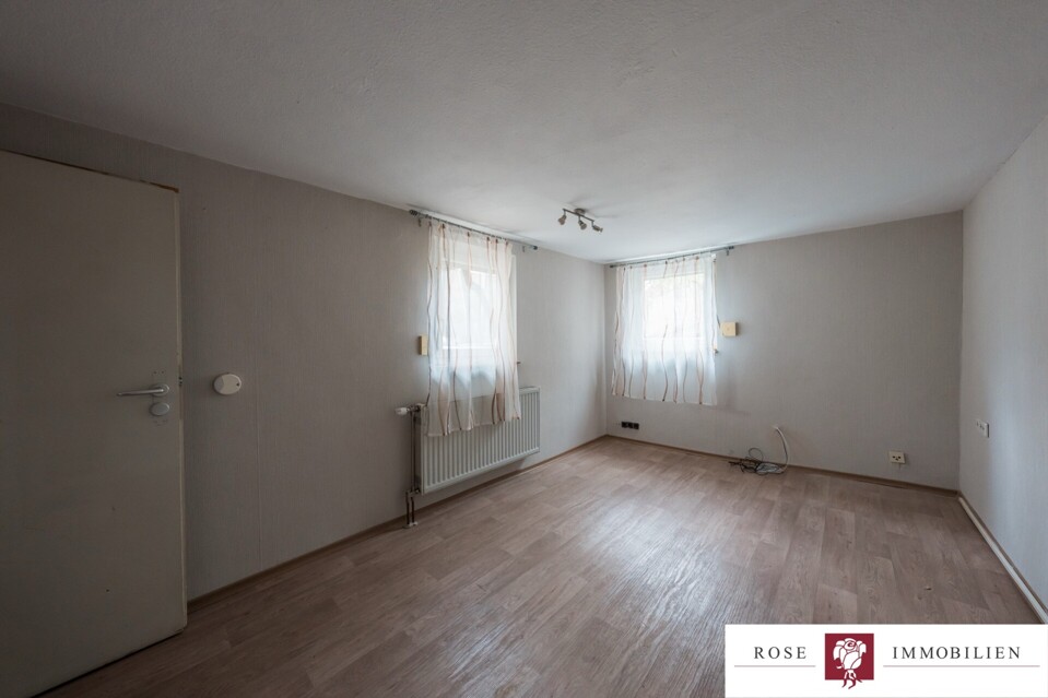 Schlafzimmer 1 OG (Nr.12)