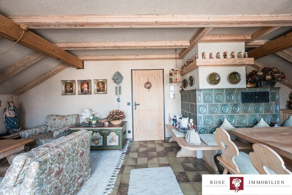 Wohn- und Esszimmer DG Bild 2