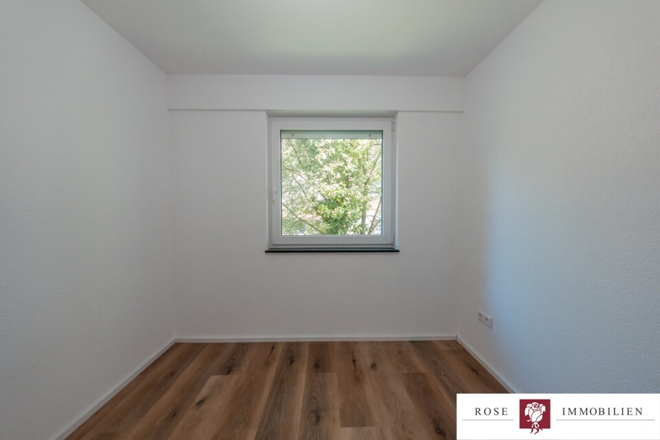 ETW Nr. 9 - OG rechts - Schlafzimmer Bild 1