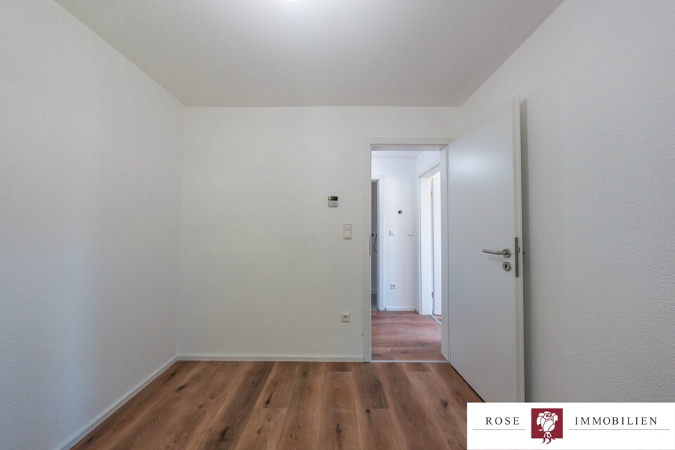 ETW Nr. 9 - OG rechts - Schlafzimmer Bild 2