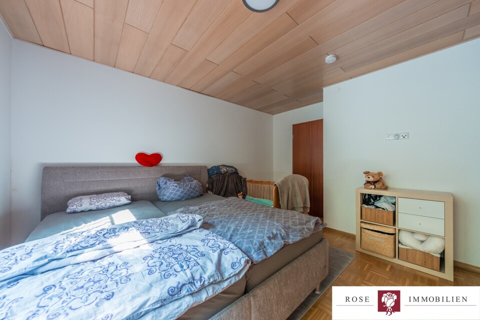 Schlafzimmer Bild 2