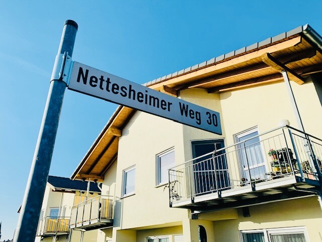 6373_Nettesheimer Weg 30_Straßenschild