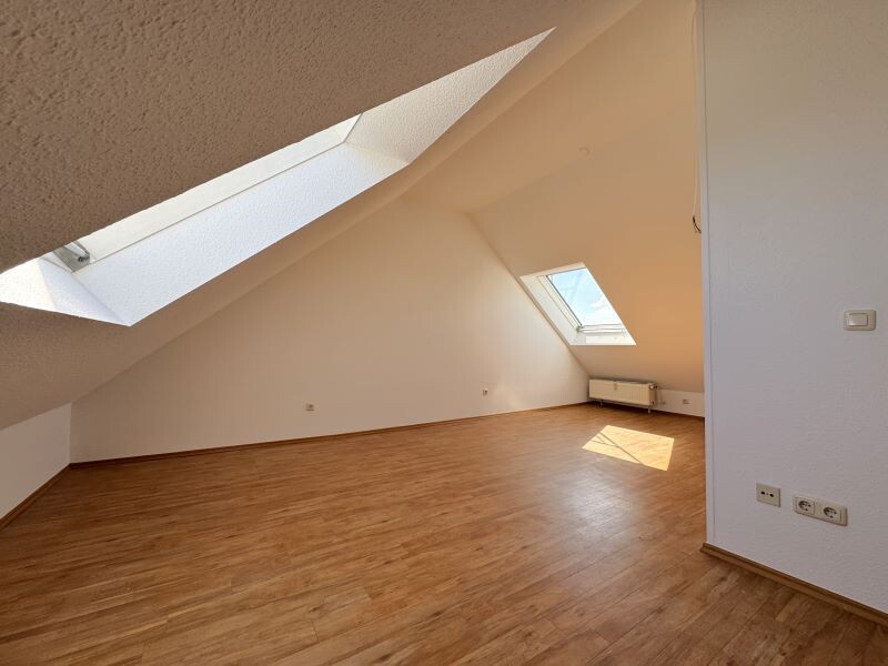 6357_Roßlenbroichstr 20_Schlafzimmer im Spitzboden