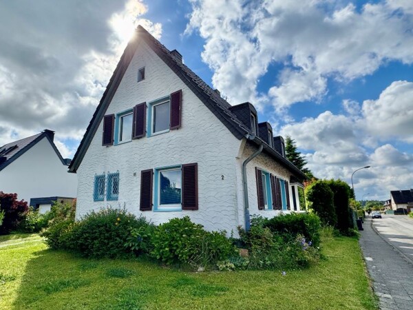 6376_Stifter Str. 2_Hausansicht