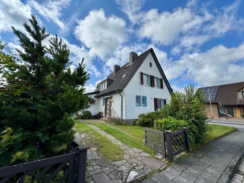 6376_Stifter Str. 2_Ansicht Einfahrt