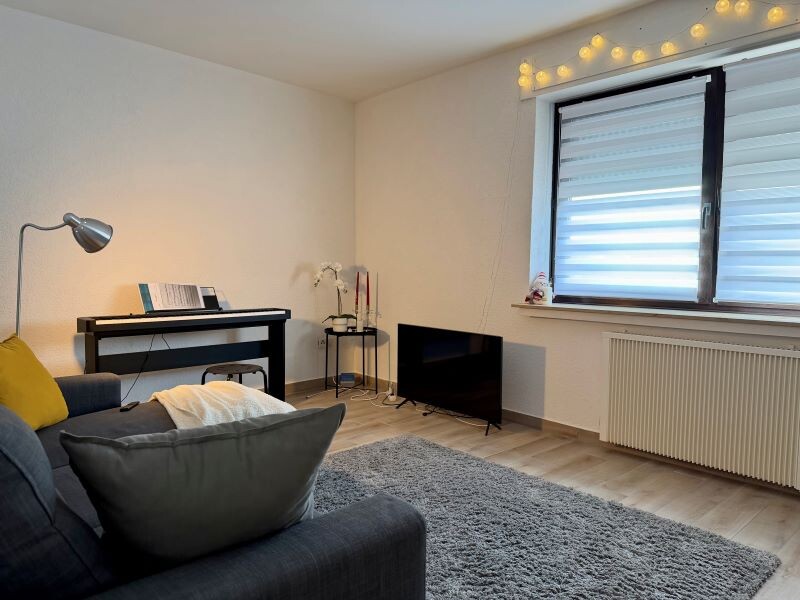 6403_Waldstr. 22_Wohnzimmer