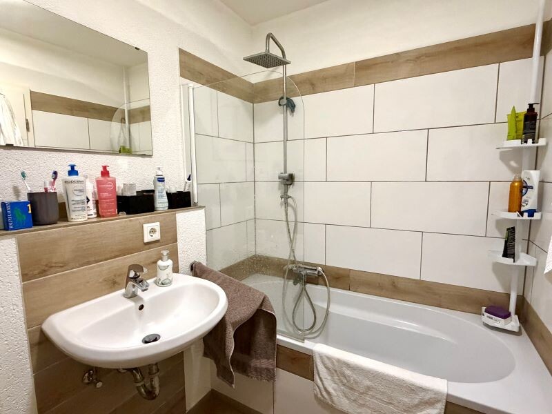 6403_Waldstr. 22_Badezimmer