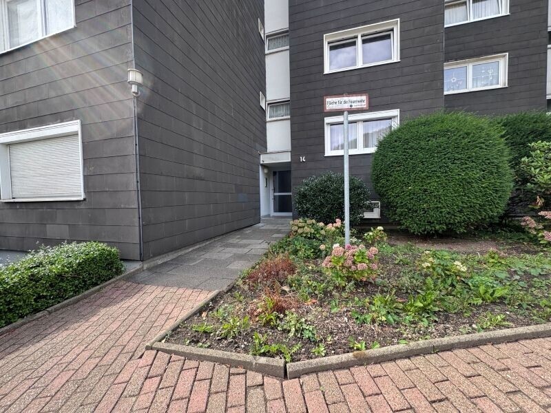 6394_Rostocker Str. 14_Hauseingang