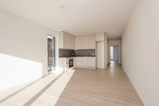 Wohnzimmer mit Küche01