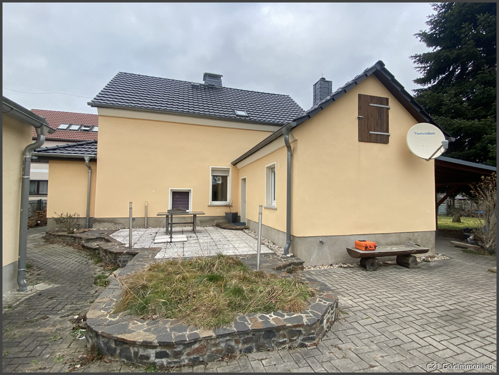 idyllischer Blick auf das Haus