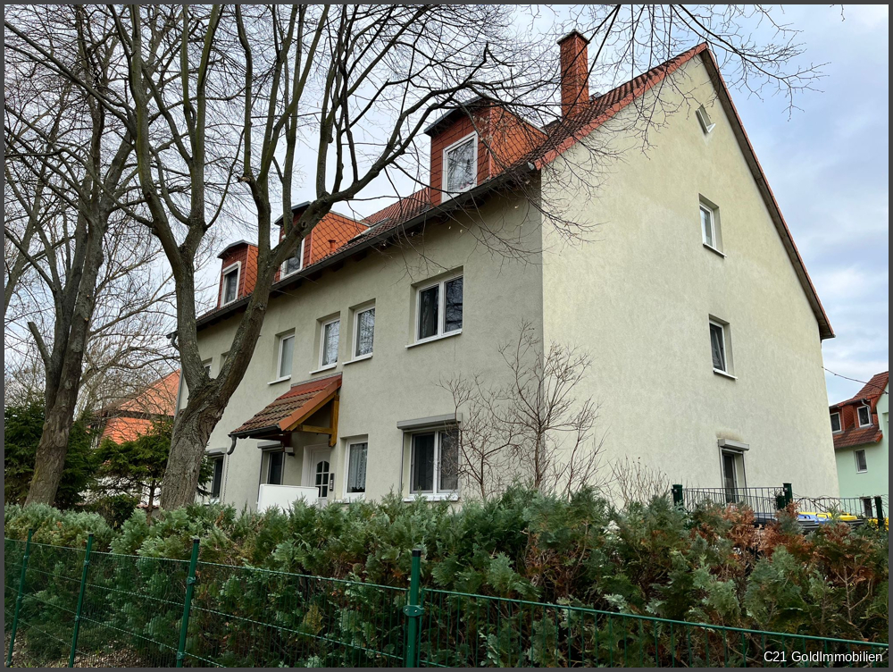 Wohnhaus Front- Ansicht