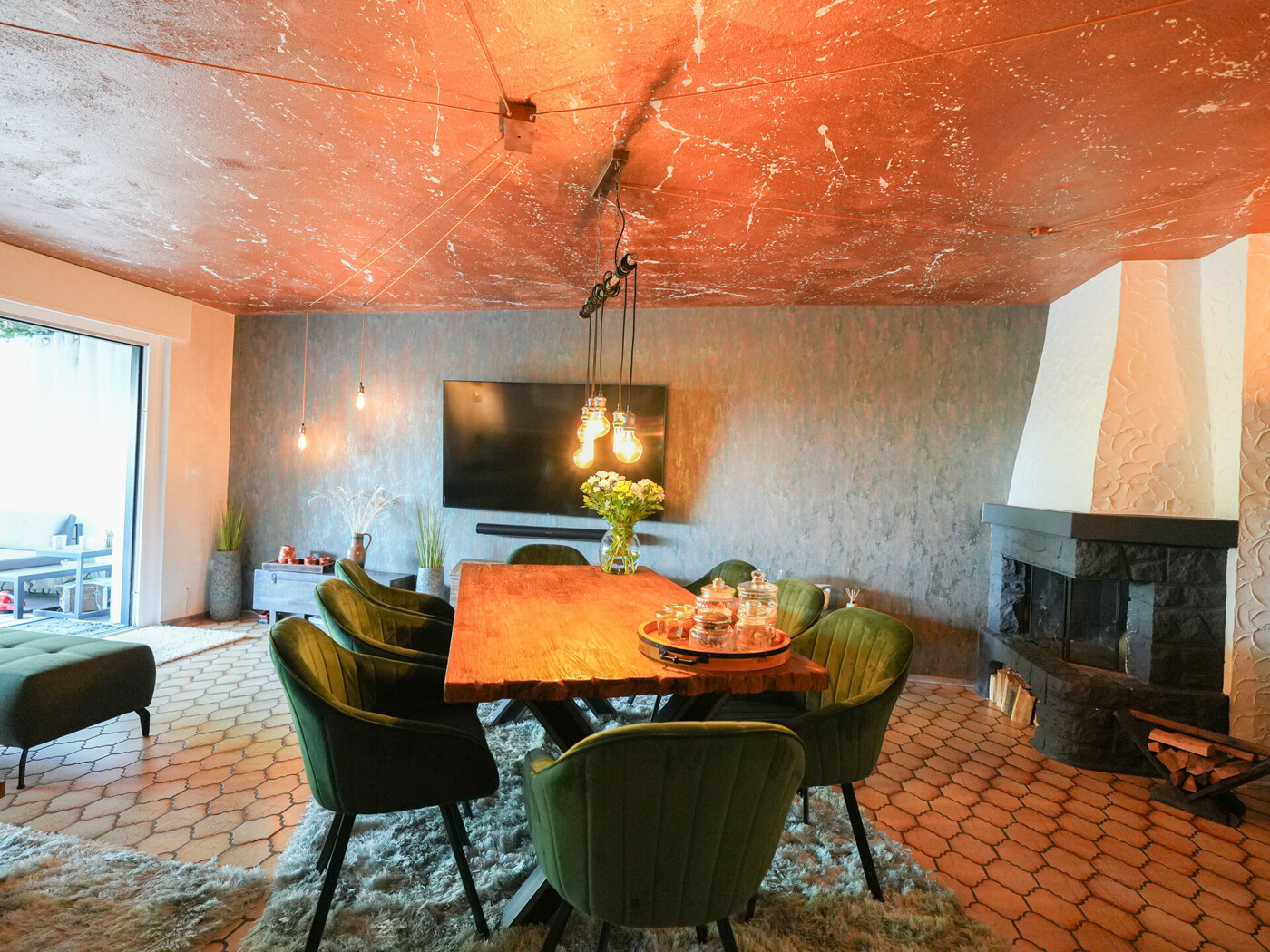 Wohn/ Esszimmer