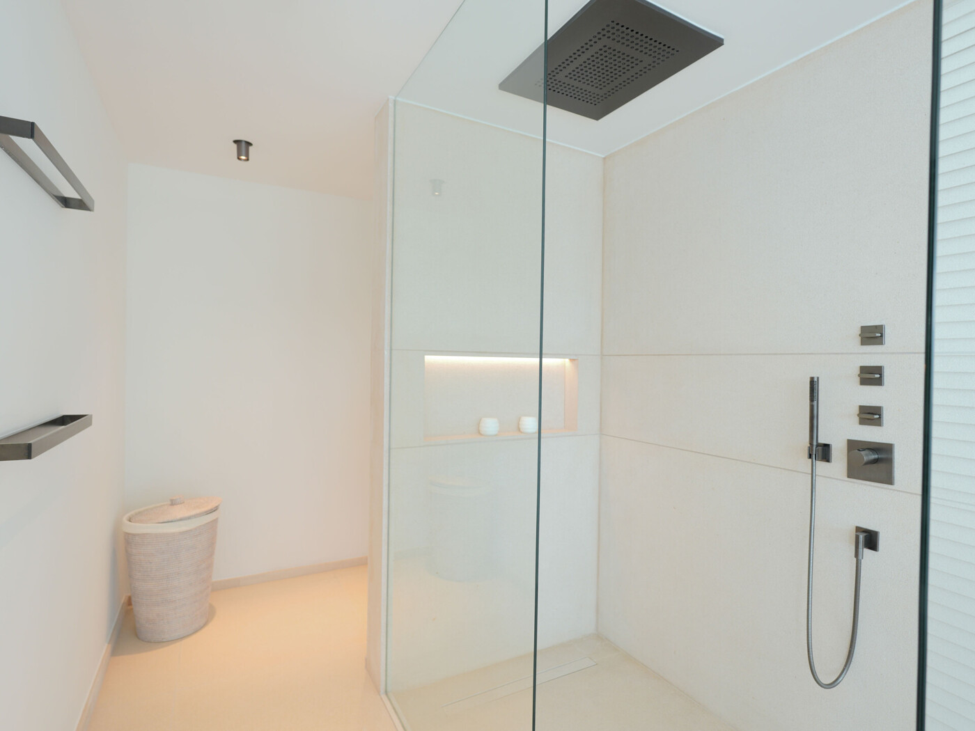 Dusche Master Suite 2