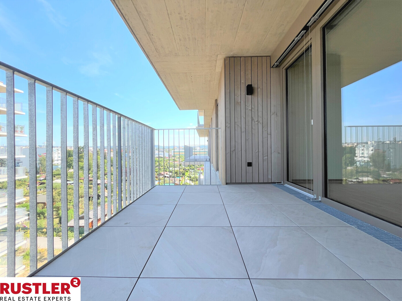 2 Zimmer Balkon