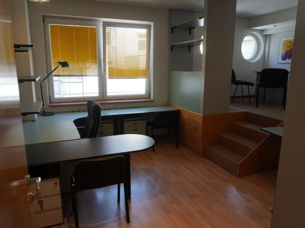 Büro 6