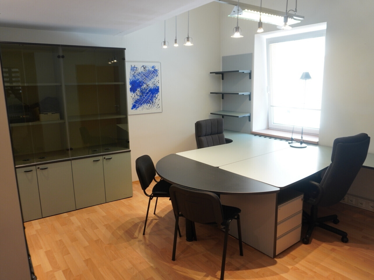Büro 9