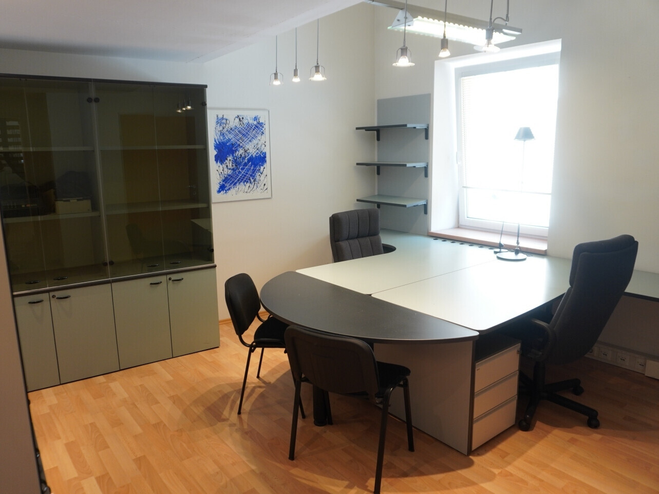 Büro 9
