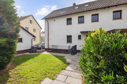 Zweifamilienhaus 