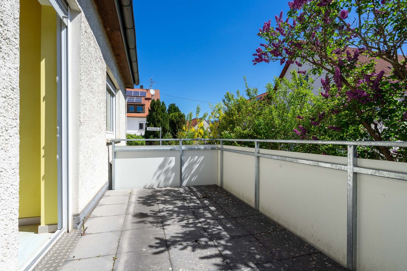 Balkon EG