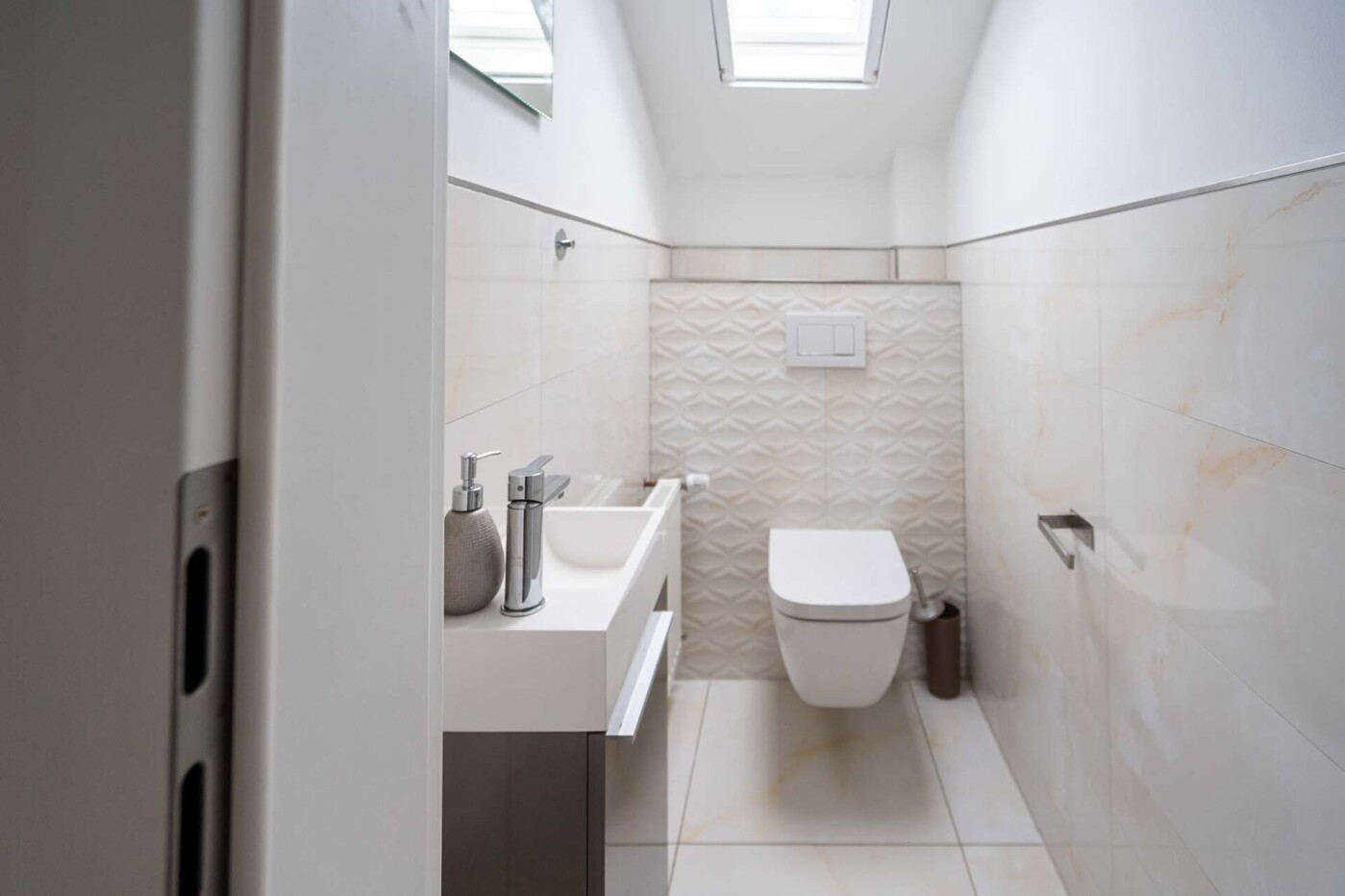 WC DG
