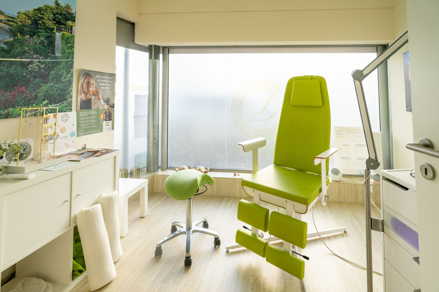 Behandlungsraum (6)