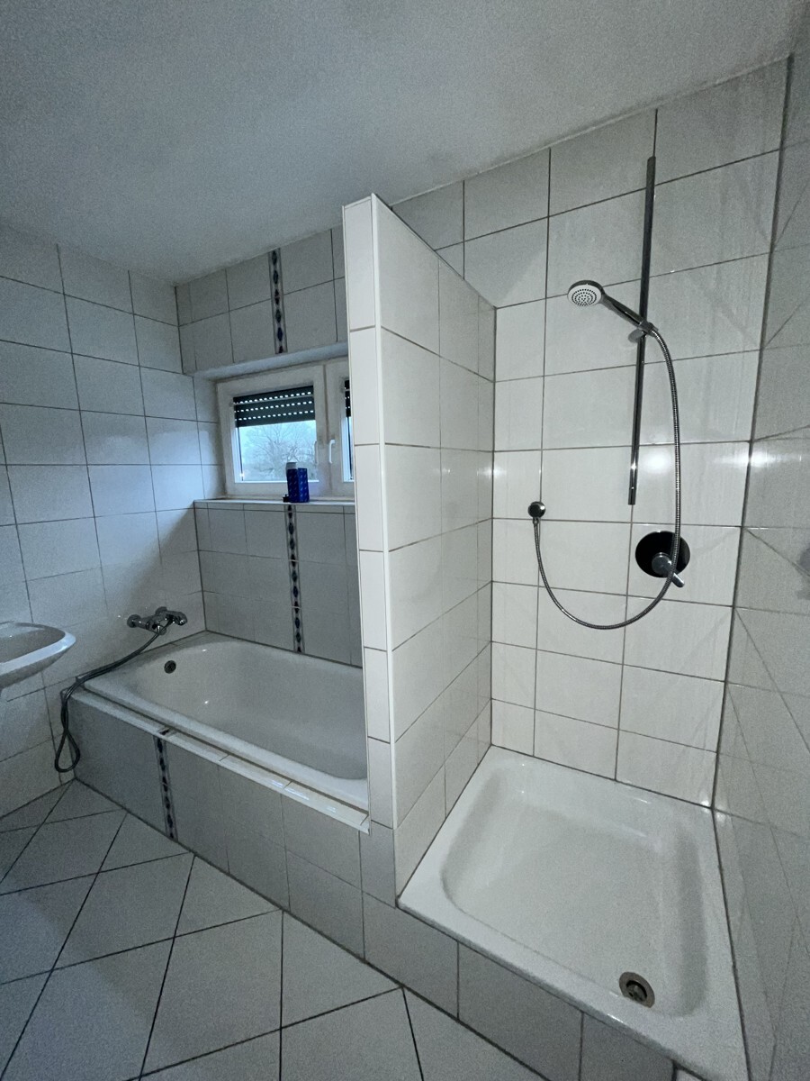 Bad  - Wohnung
