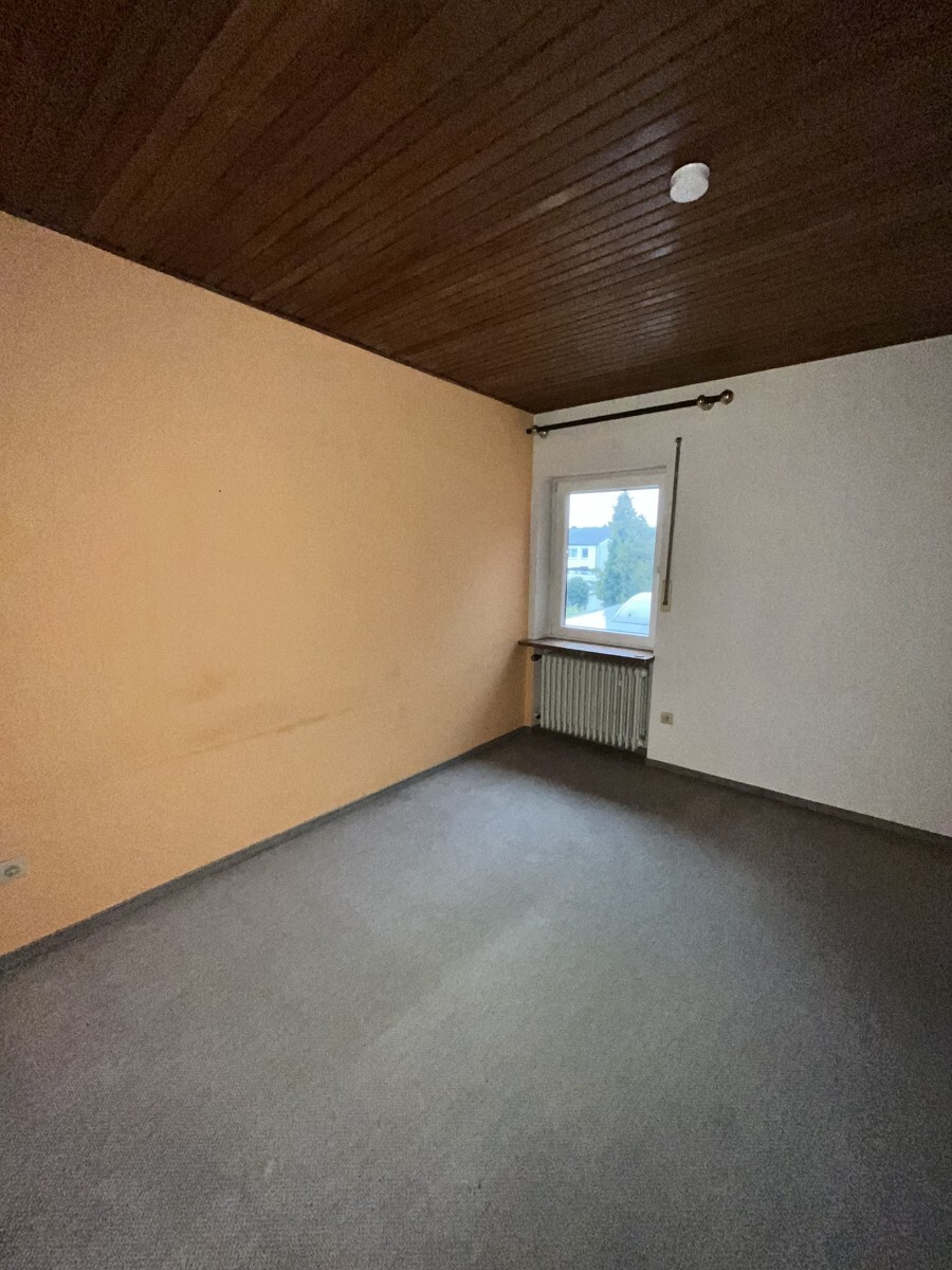 Zimmer - Wohnung