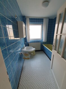 Haus OG Badezimmer