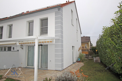 Garten-Seitenansicht