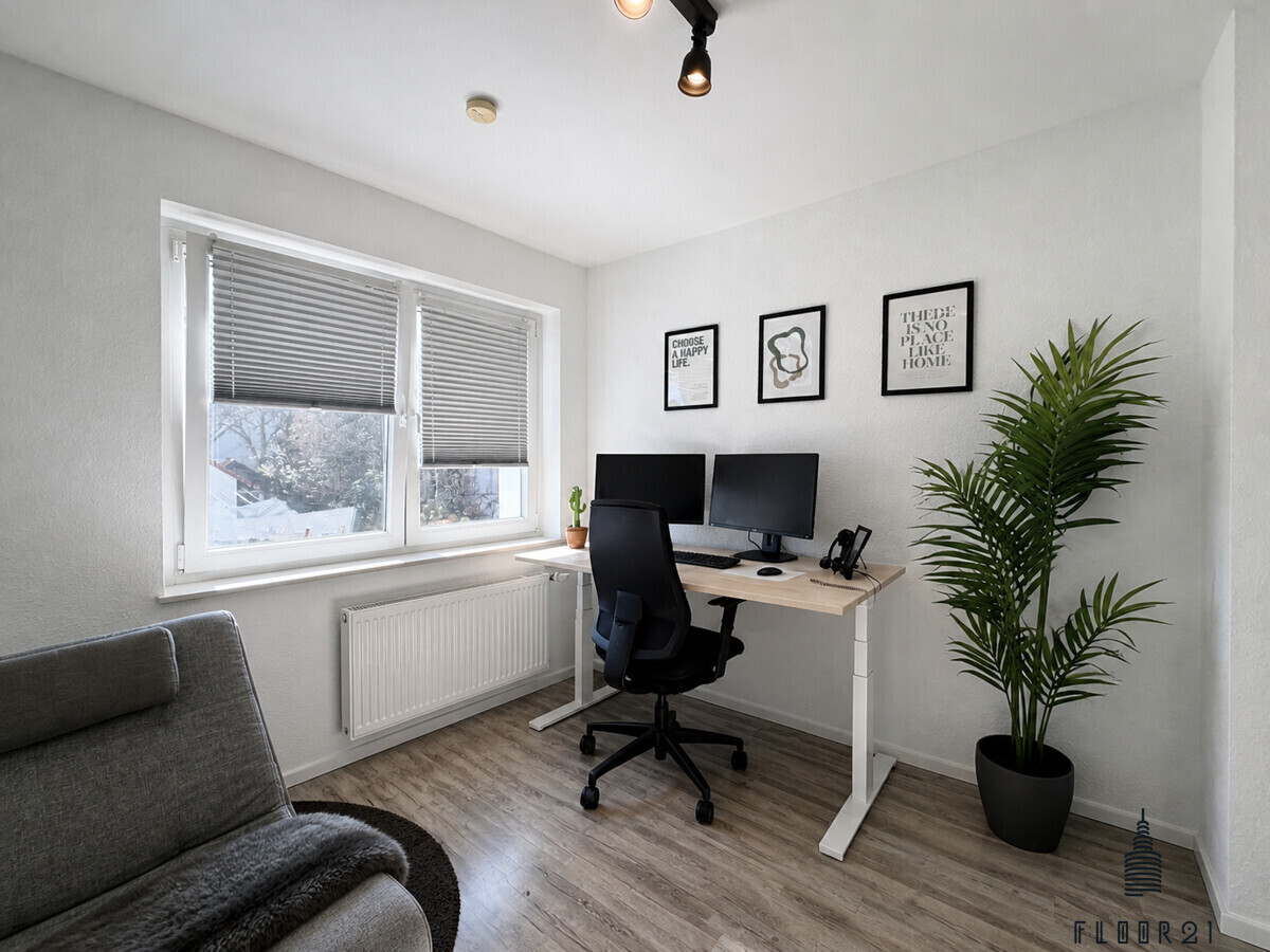 Büro/Kinderzimmer OG L