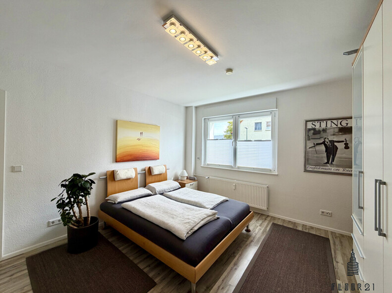 Schlafzimmer EG L