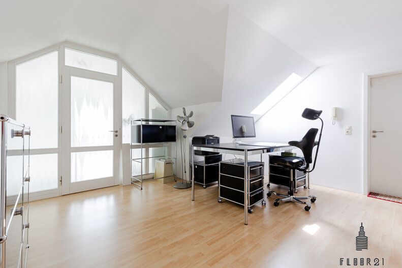 Arbeitsbereich Dachgeschoss
