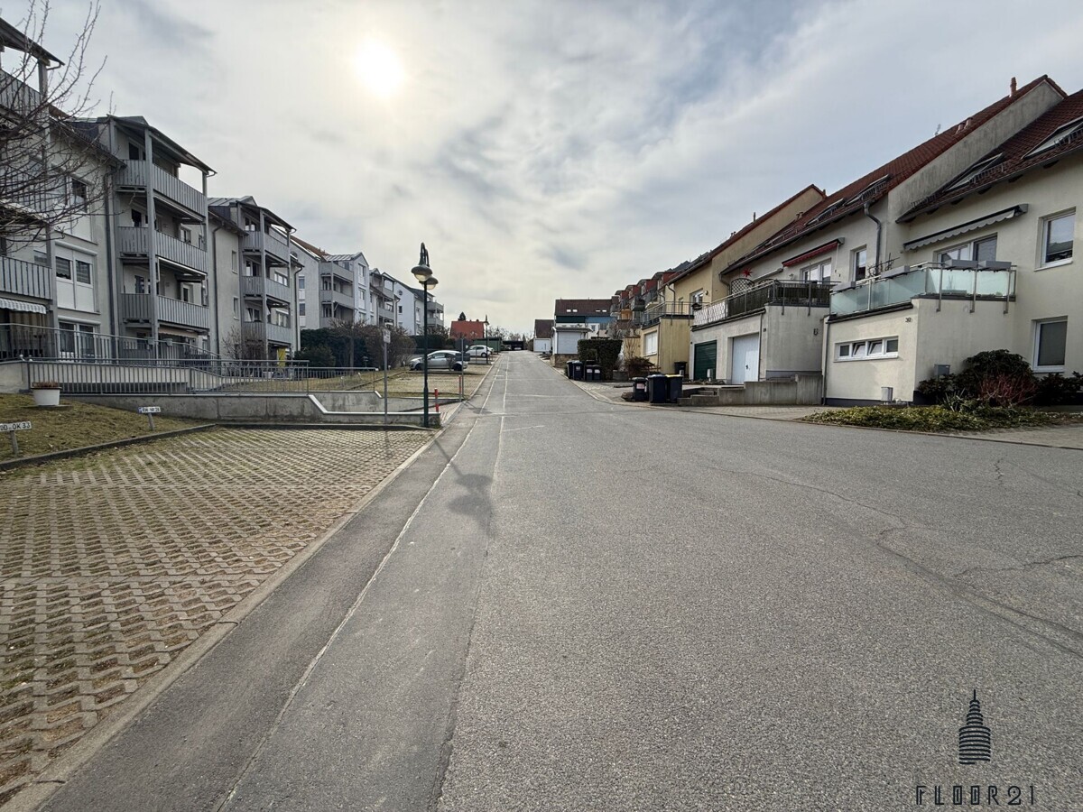 Straßenansicht Balkonseite