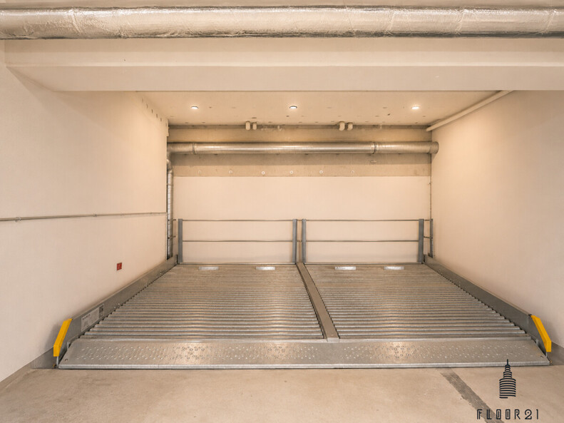 Tiefgaragenstellplatz