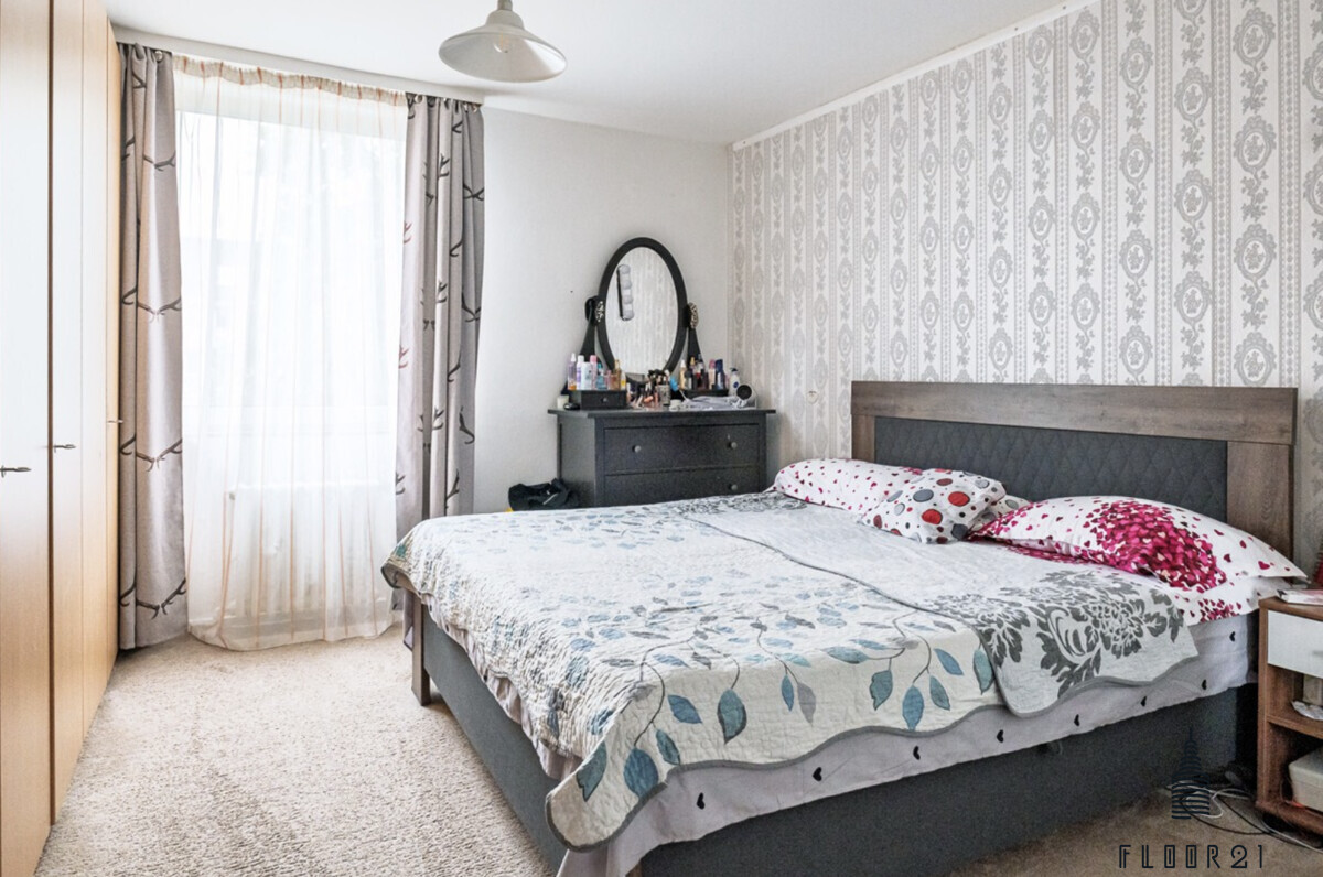 Schlafzimmer OG