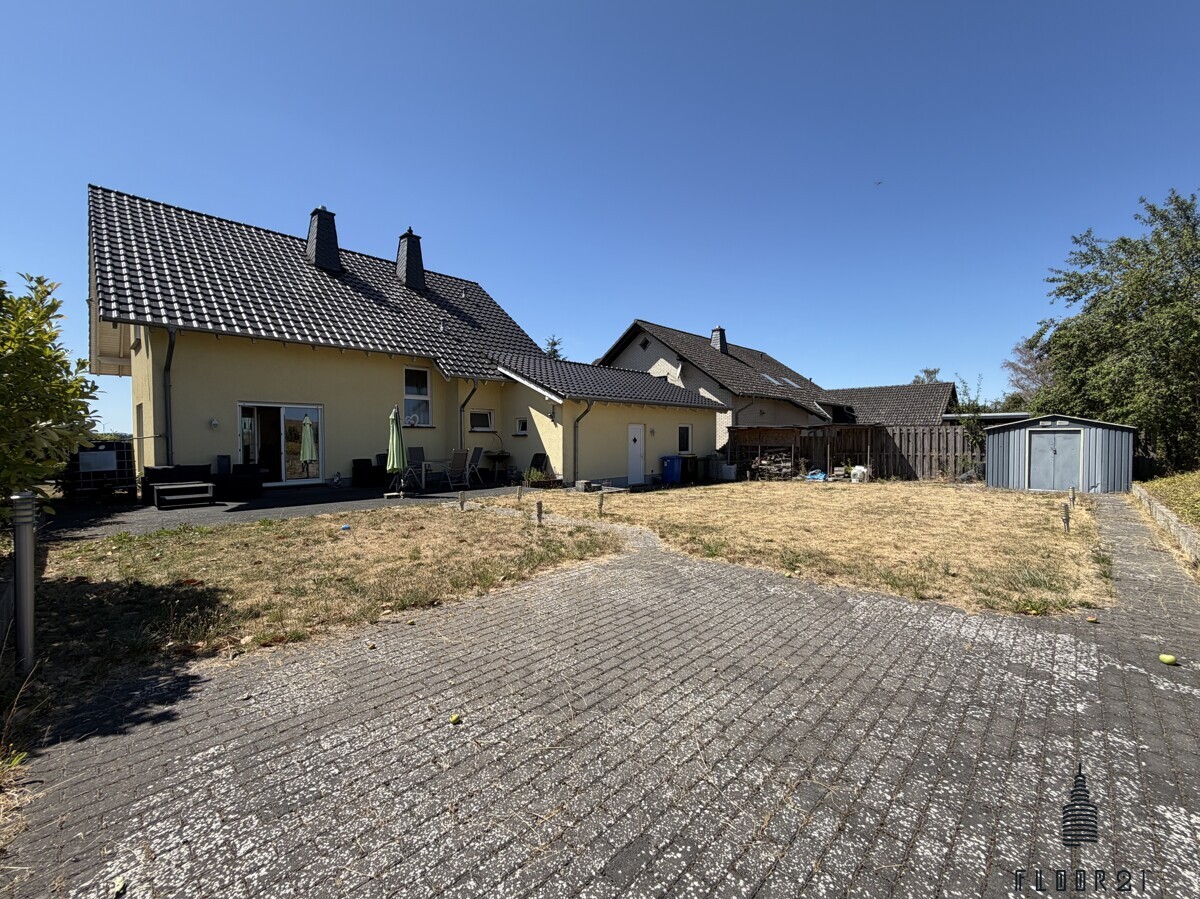 Rückseite mit Garten