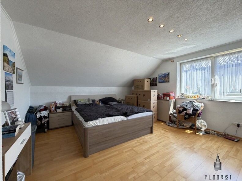 Schlafzimmer  im Dachgeschoss