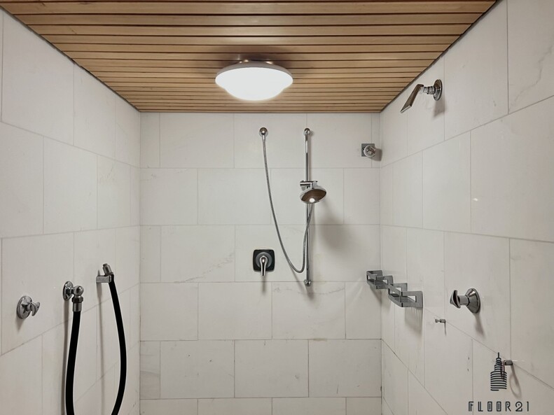 Duschbereich Sauna