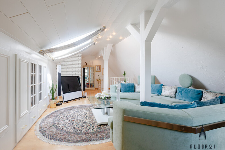 Wohnzimmer DG