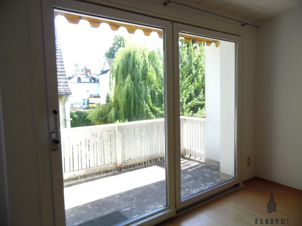 Schlafzimmer mit Balkon