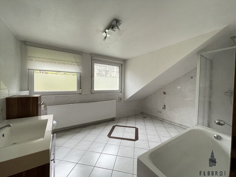 Tageslichtbad im Dachgeschoss