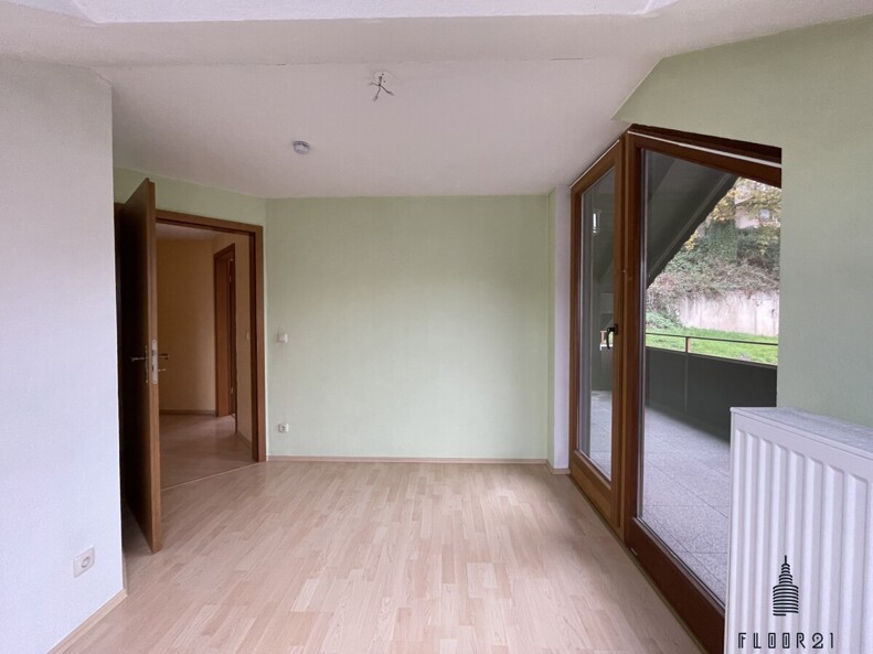 Schlafzimmer mit Balkonzugang