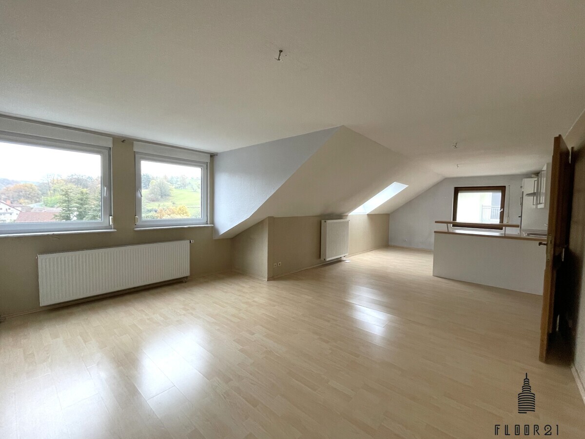 Wohn- / Essbereich im Dachgeschoss