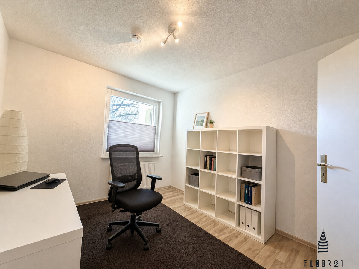 Büro/Kinderzimmer