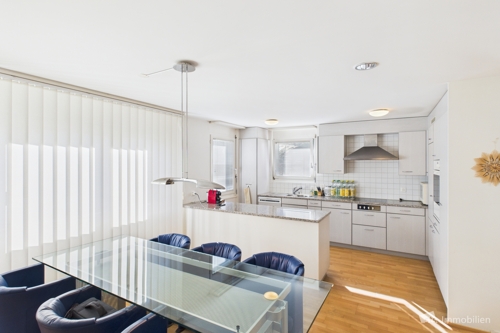 CAM04750G0-PR0026-STILL004