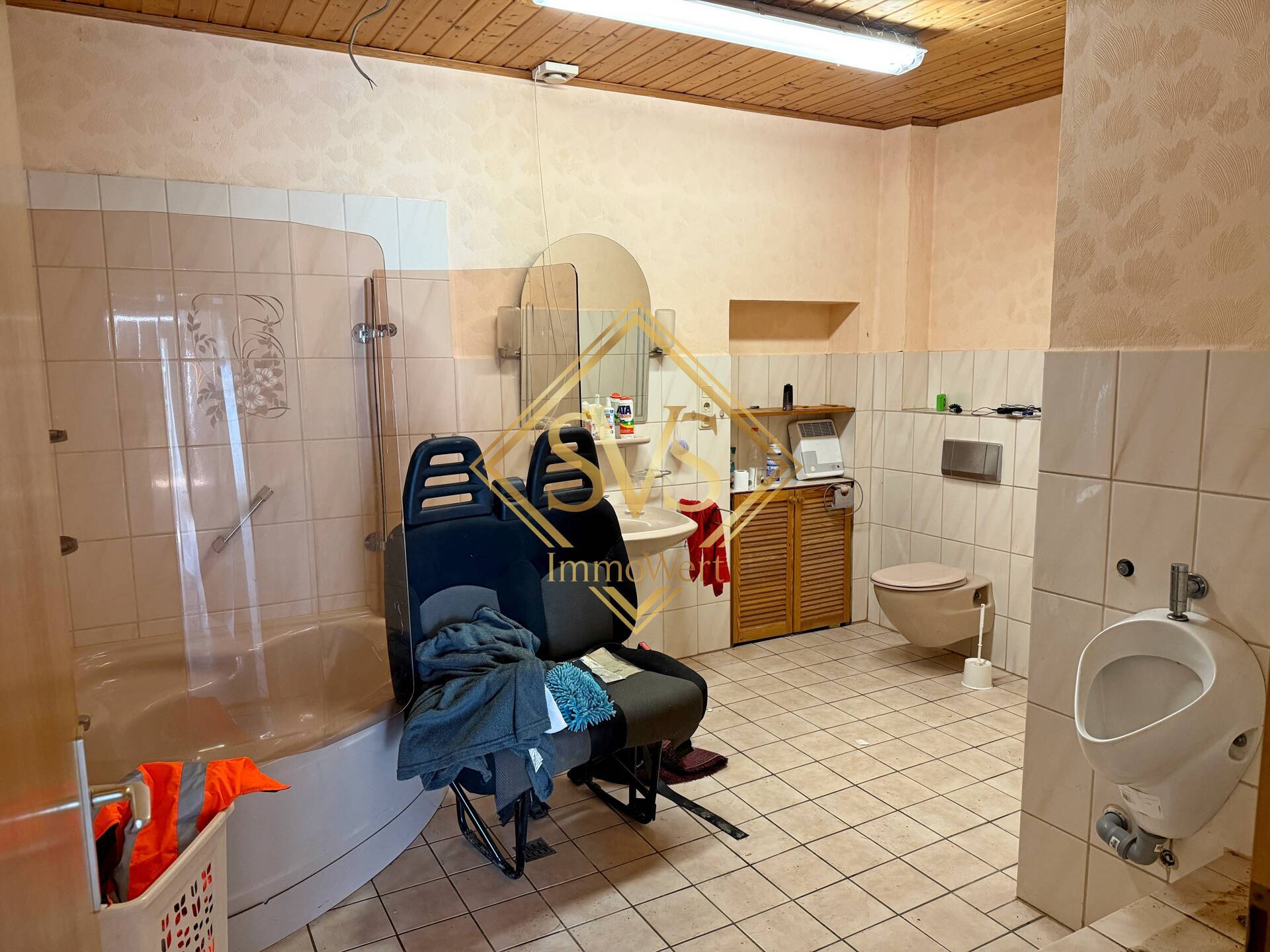 Badezimmer EG